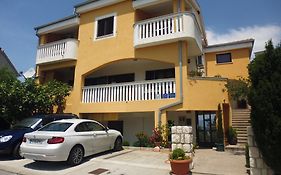 Apartments Jadranka Povile